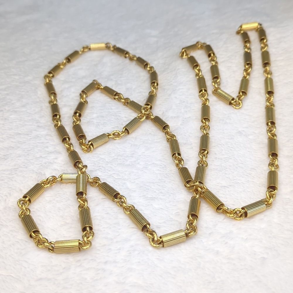 Vintage 1970's Goldtone 58" Chain Necklace with Ribbed Barrell Beads